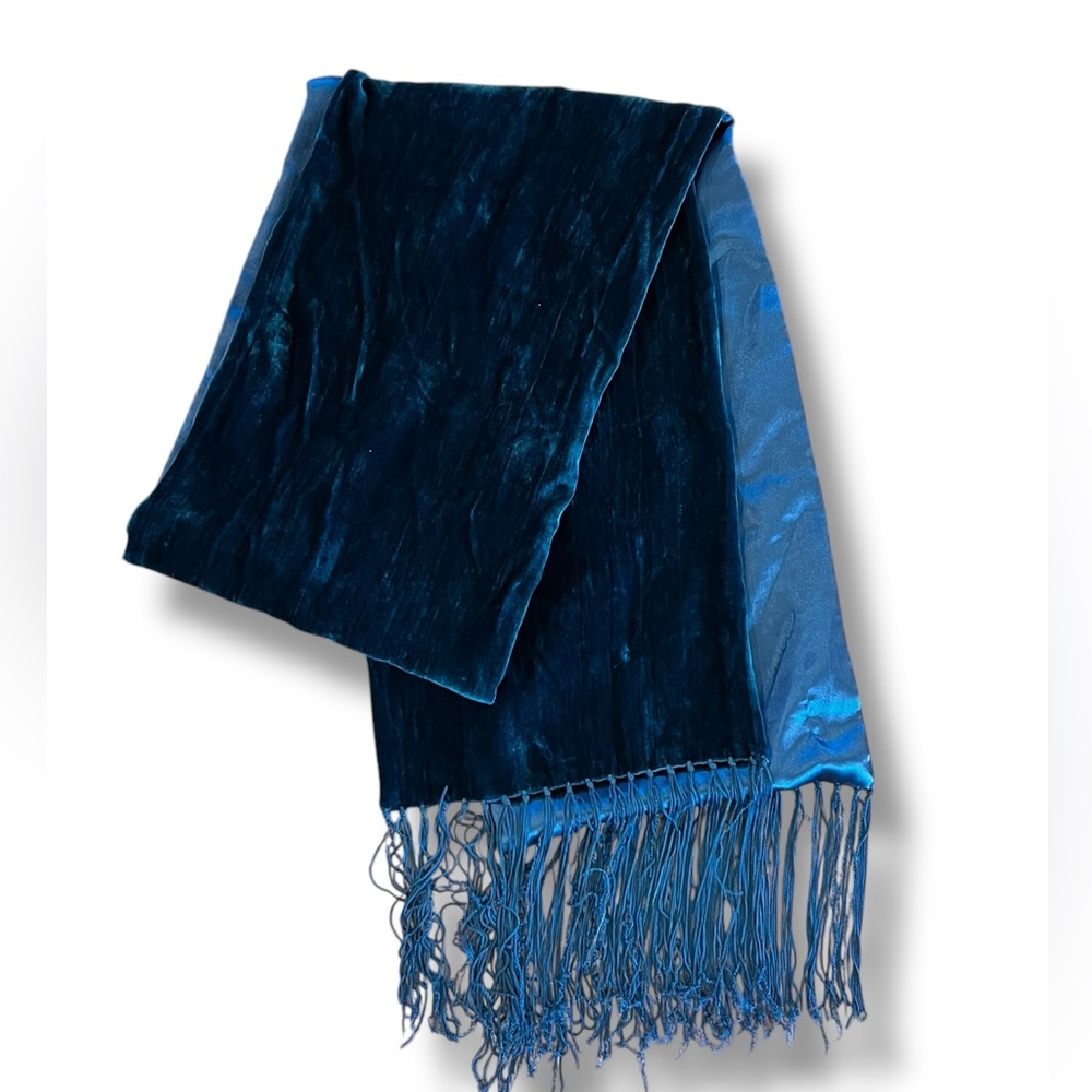Alexia Crawford Dark Aqua Blue/Black Silk And Polyester Velour Style With Fringe